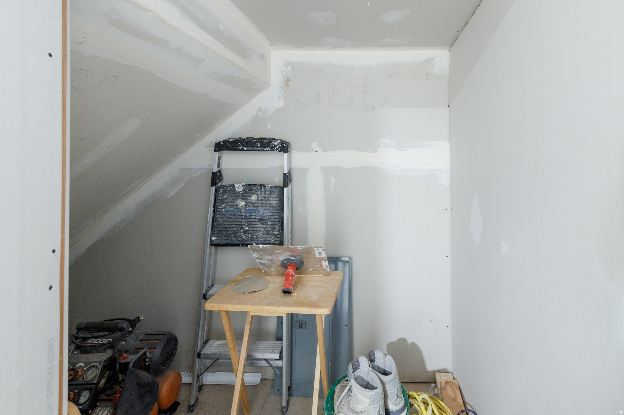 MOUNTAIN VIEW TOWNS - Residential