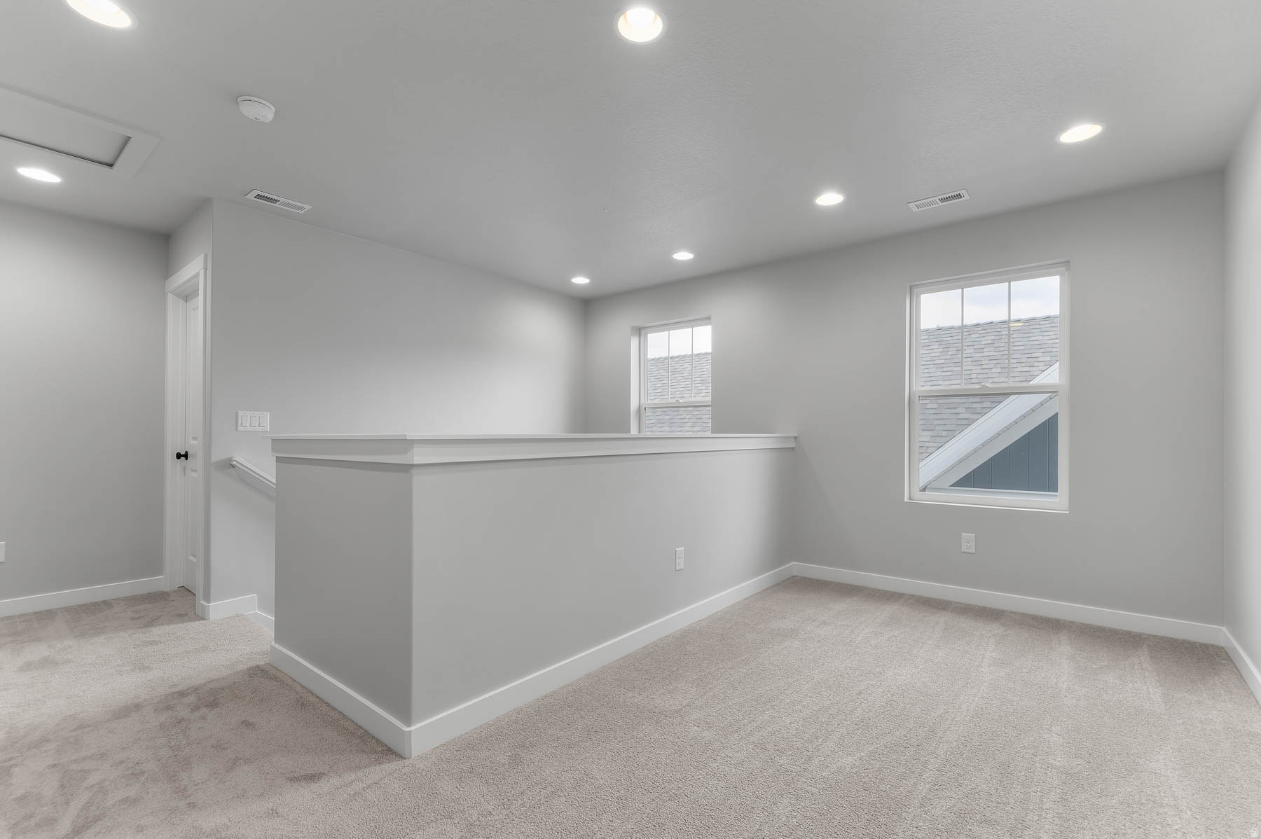 DAYBREAK WATERMARK 391 - Residential