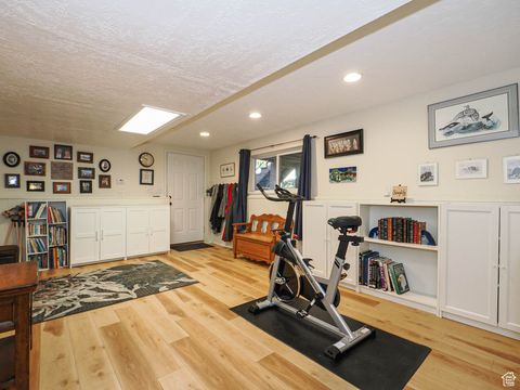 Tiny photo for 7820 S NANTUCKET DR, Salt Lake City, UT 84121 (MLS # 2119179)