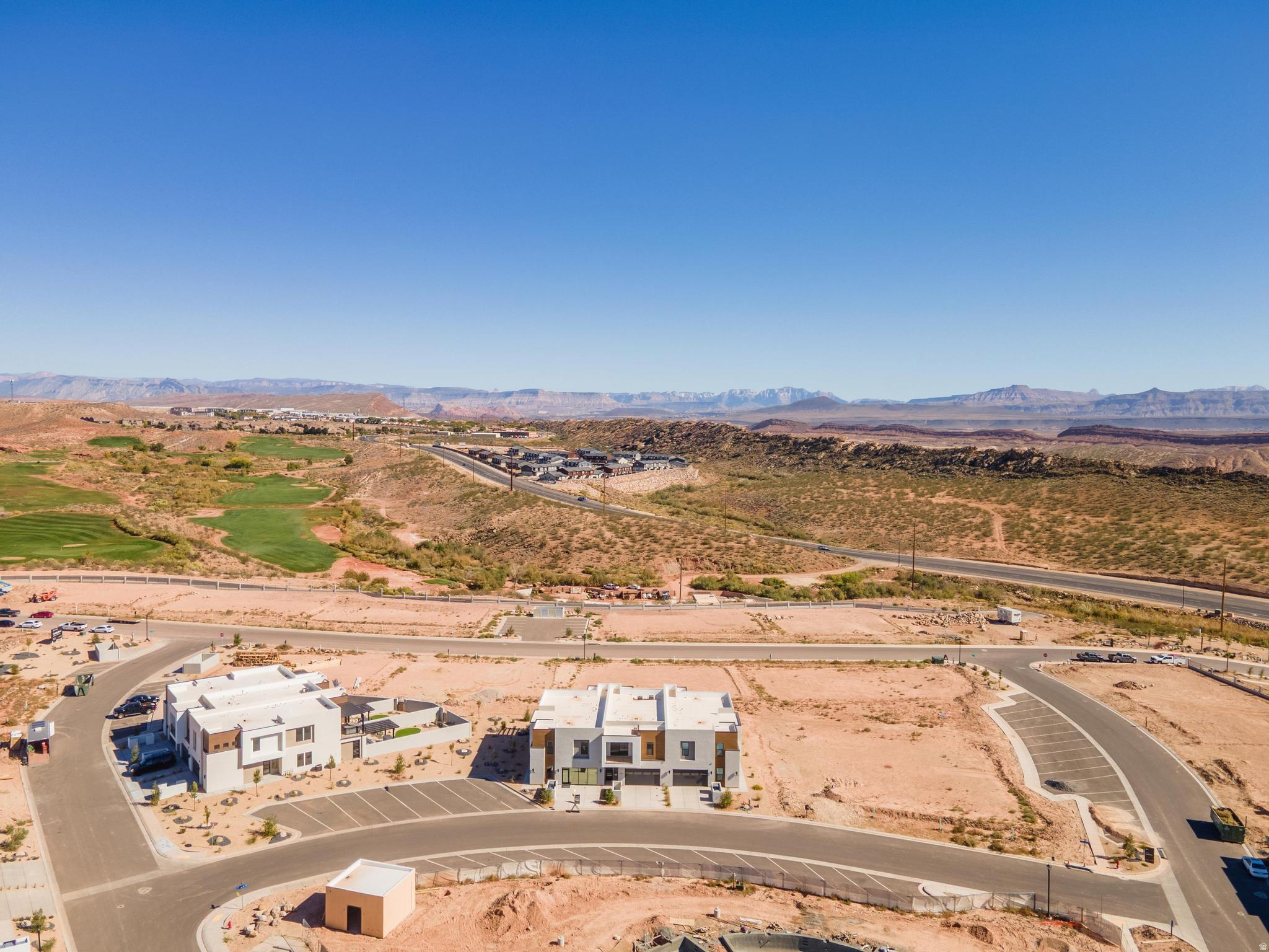 ISLAND AT CORAL CANYON - Residential
