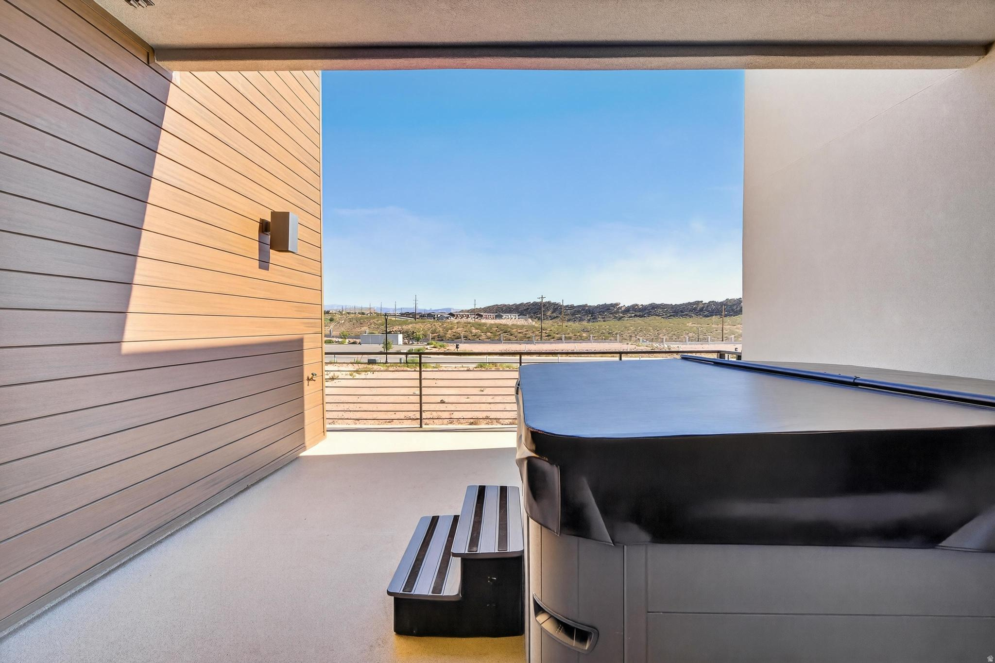 ISLAND AT CORAL CANYON - Residential