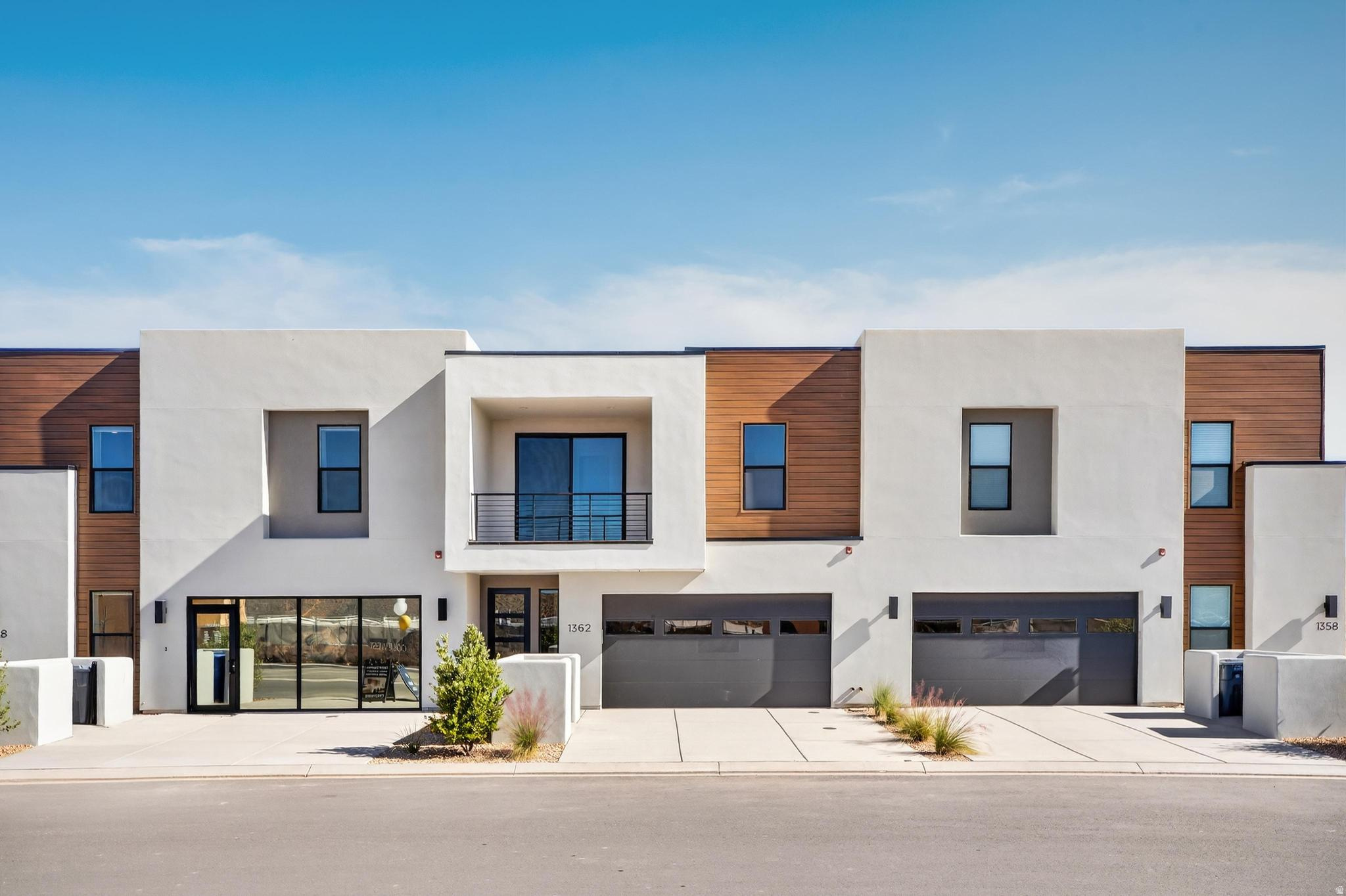 ISLAND AT CORAL CANYON - Residential