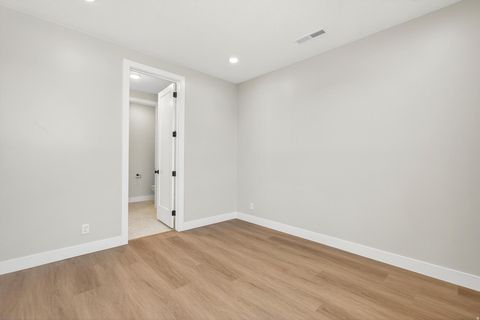 Tiny photo for 1362 SONRISA ST N #82, Washington, UT 84780 (MLS # 2120958)