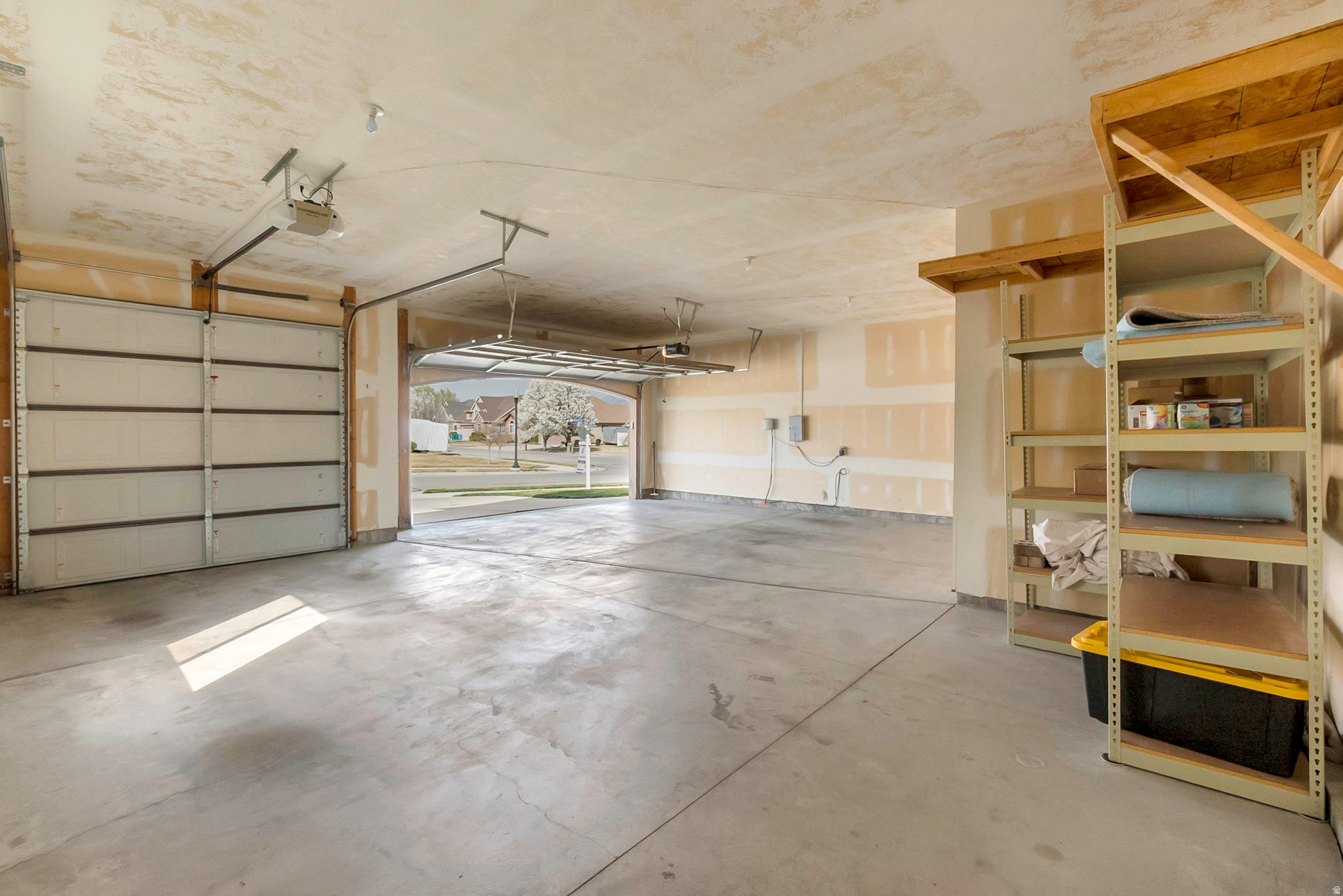 MEADOWS - Residential