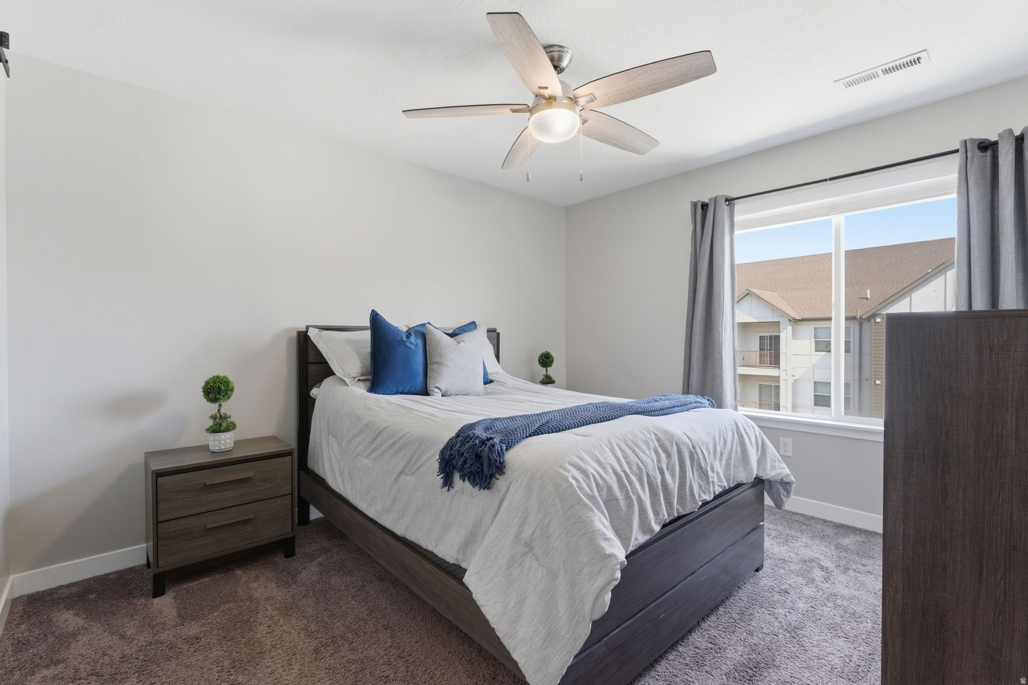 YOSEMITE PARK - Residential