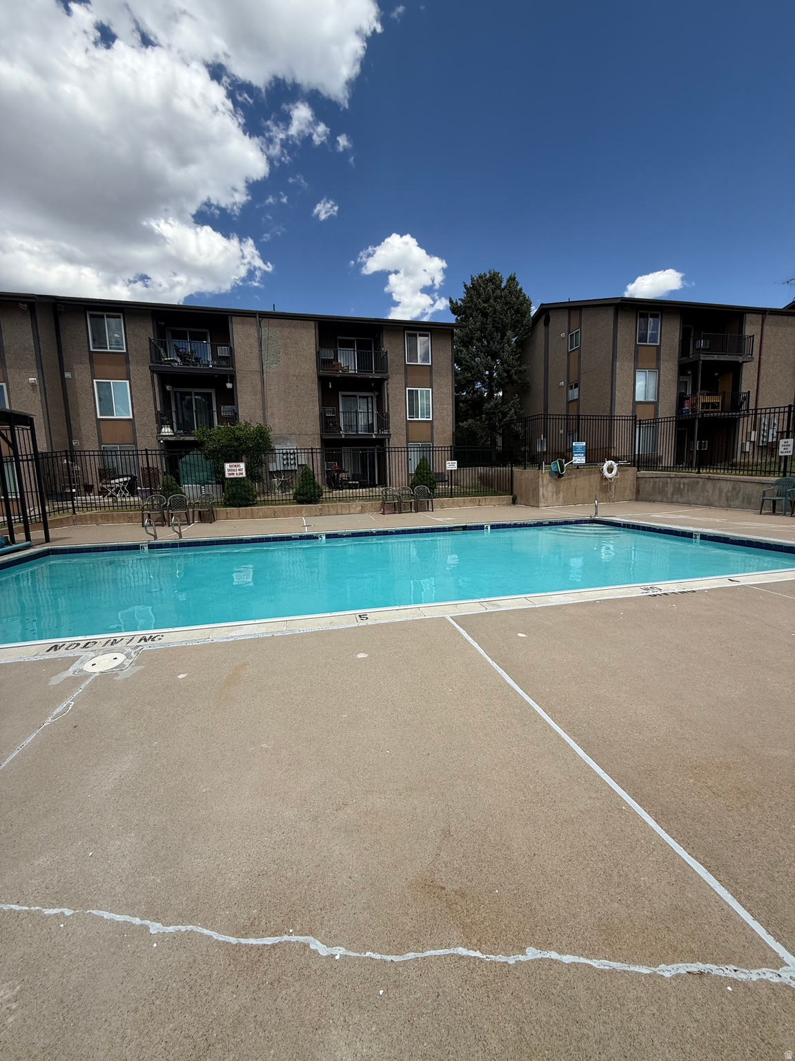 YORKSHIRE MEADOWS CO - Residential
