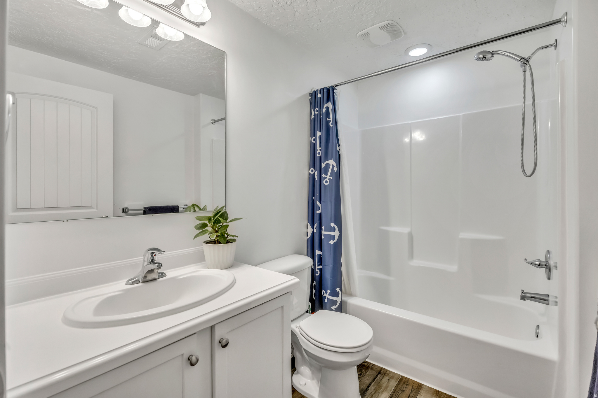 LEGACY FARMS - Residential