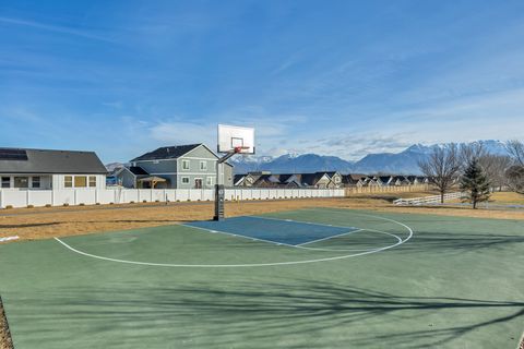 Tiny photo for 583 S RAVENWOOD LN, Saratoga Springs, UT 84045 (MLS # 2135106)