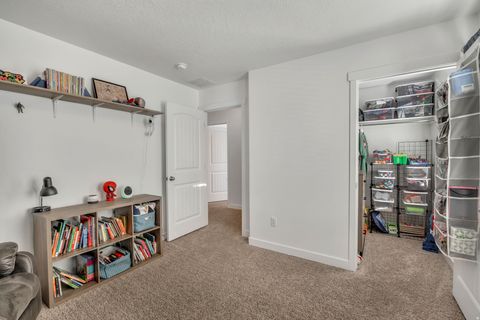 Tiny photo for 583 S RAVENWOOD LN, Saratoga Springs, UT 84045 (MLS # 2135106)