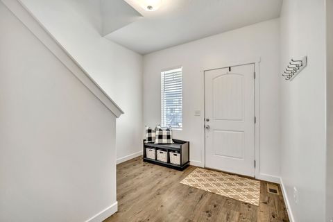 Tiny photo for 583 S RAVENWOOD LN, Saratoga Springs, UT 84045 (MLS # 2135106)