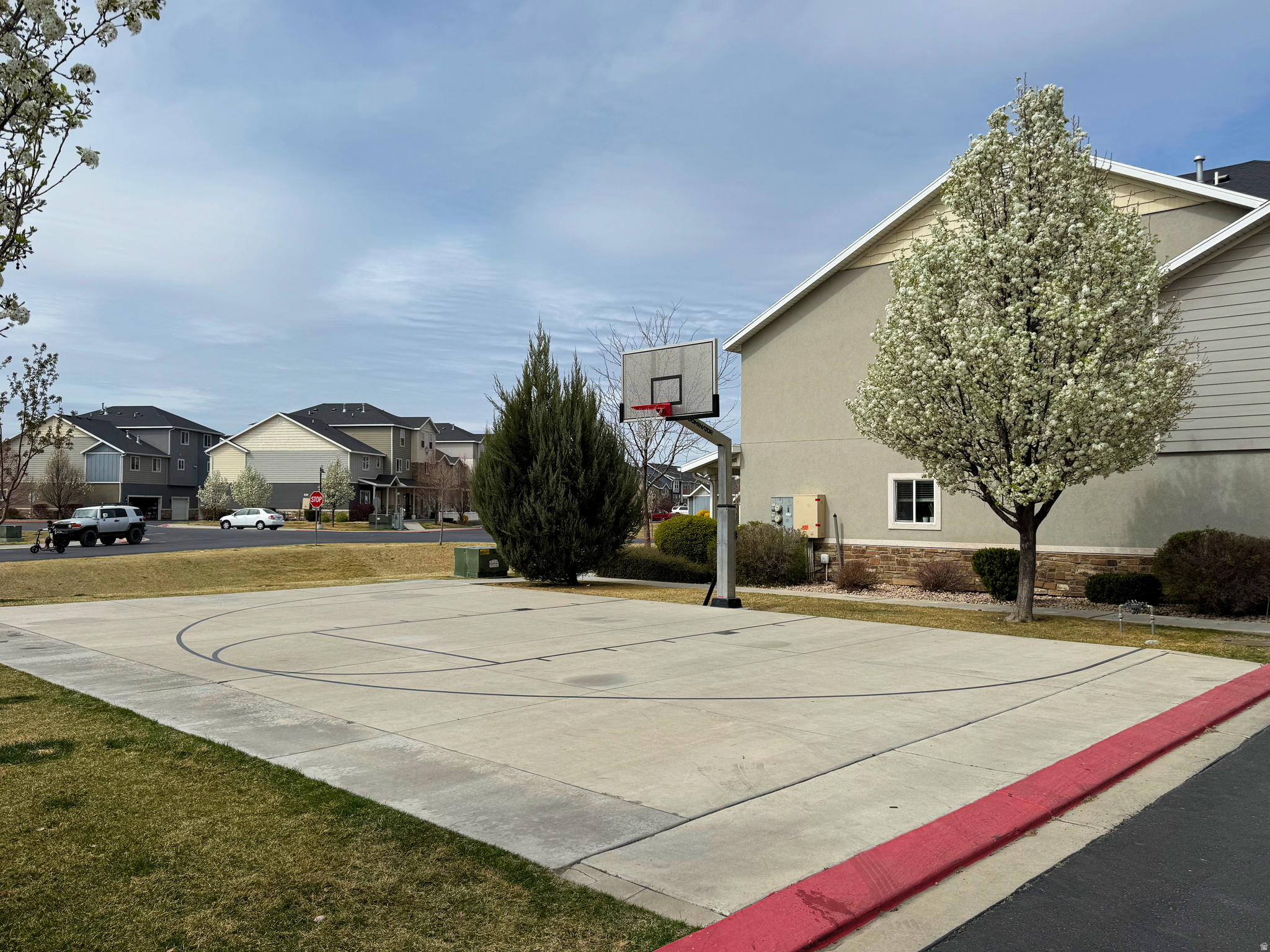 EDGEWATER AT GENEVA - Residential Income