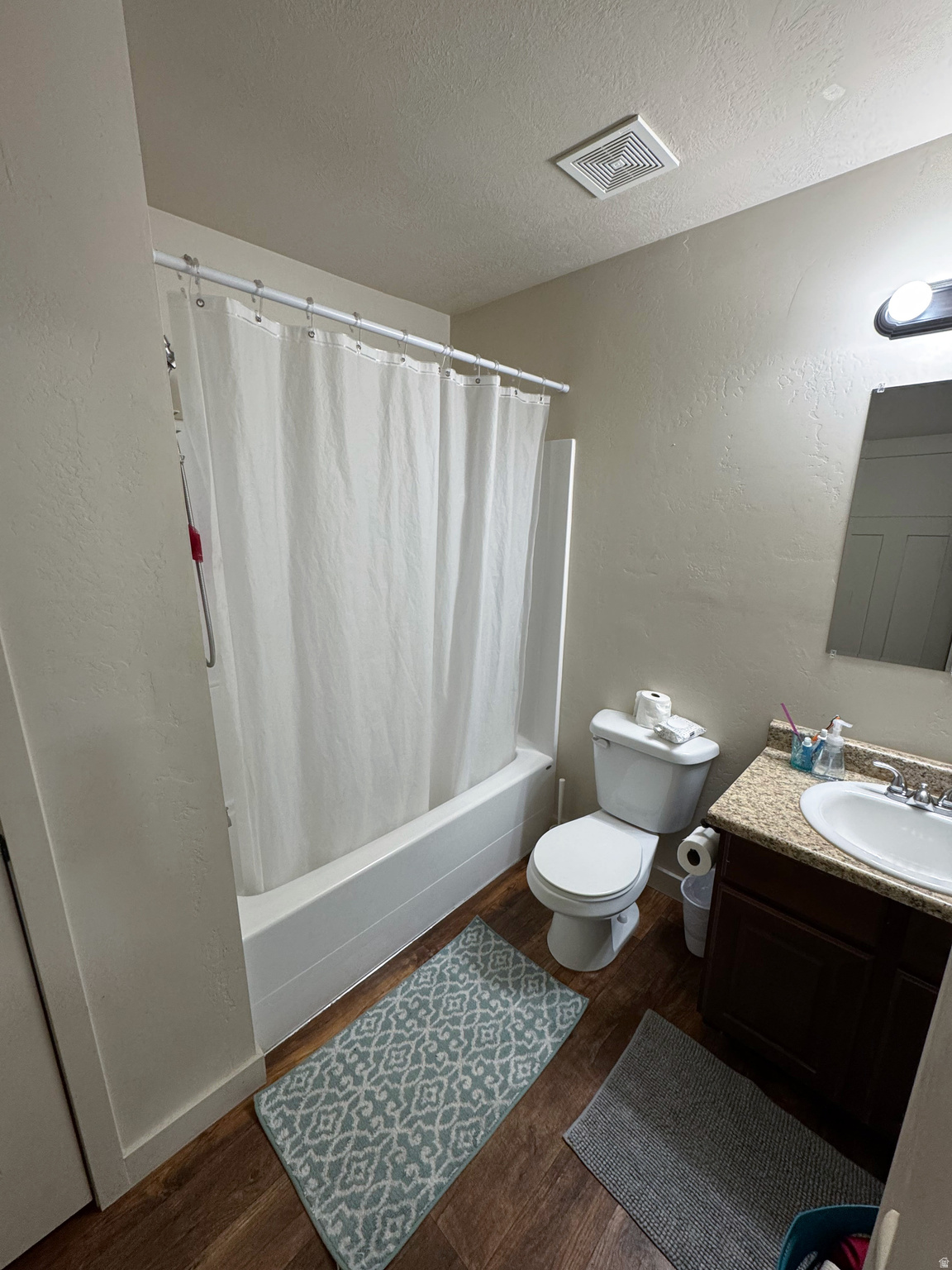 EDGEWATER AT GENEVA - Residential Income