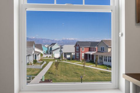 Tiny photo for 11496 S PEBBLE POND RD, South Jordan, UT 84009 (MLS # 2157886)