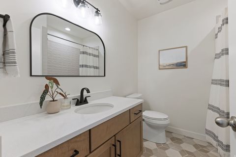 Tiny photo for 11496 S PEBBLE POND RD, South Jordan, UT 84009 (MLS # 2157886)