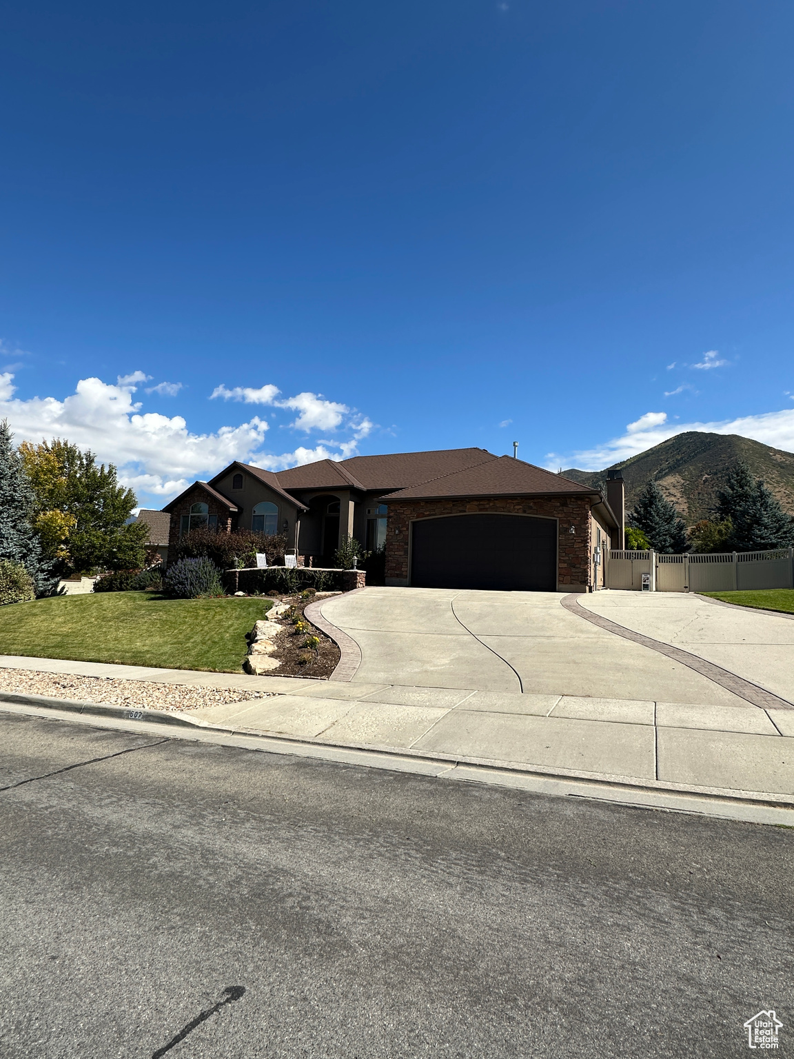 ELK RIDGE ESTATES - Residential