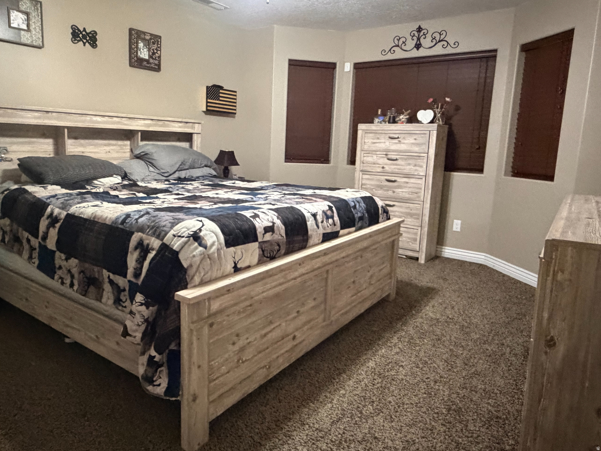 LUCKY ACRES - Residential