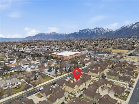 Tiny photo for 604 E NORMANDY LOOP LN S, Draper, UT 84020 (MLS # 2142594)