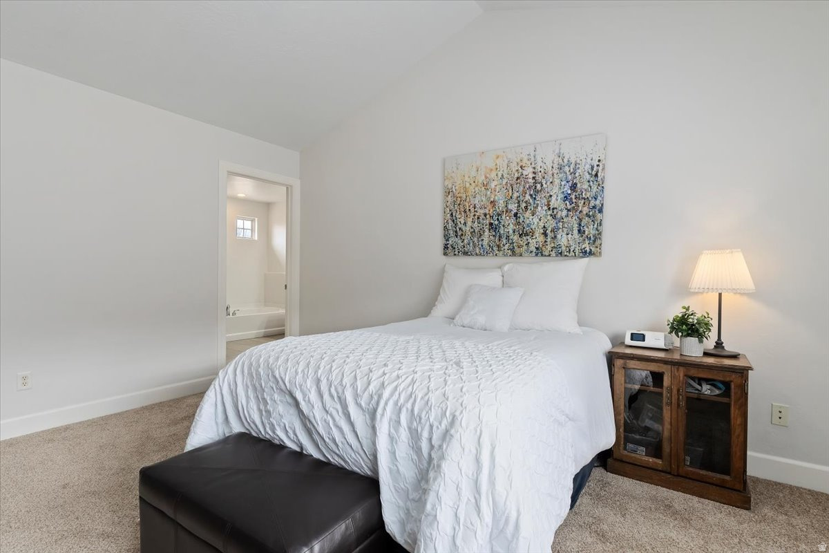 WYNGATE COMMONS - Residential