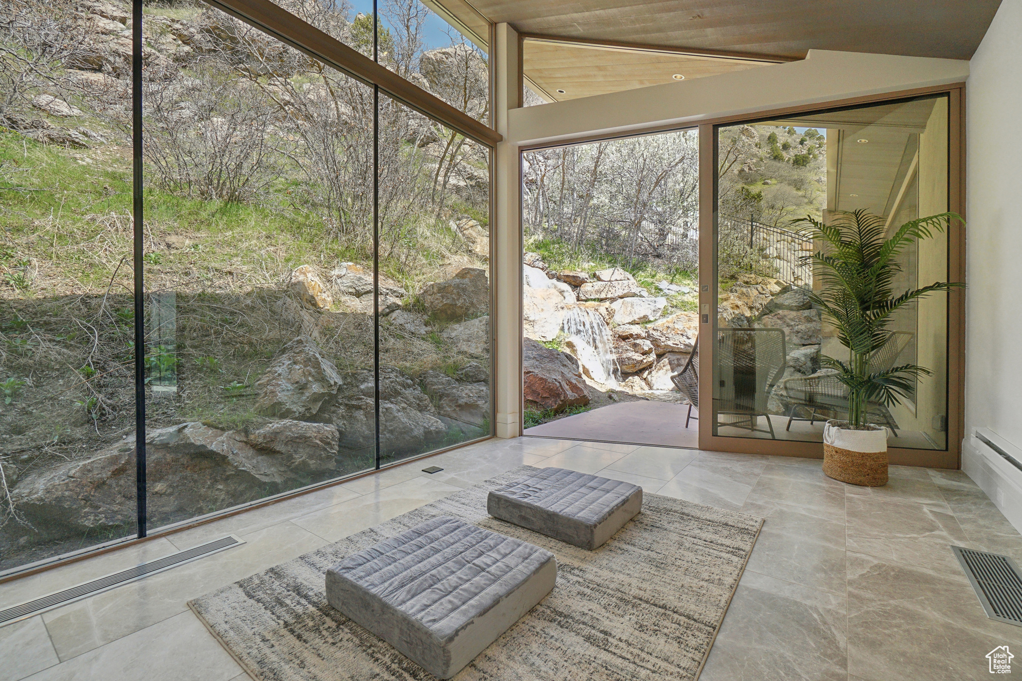 TAVACI - Residential