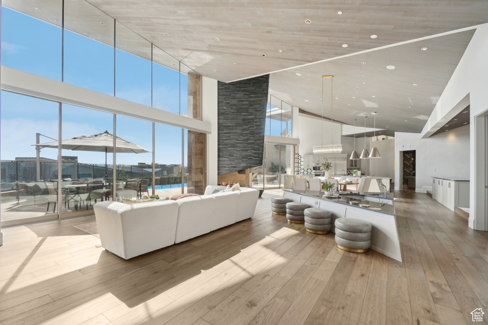 TAVACI - Residential