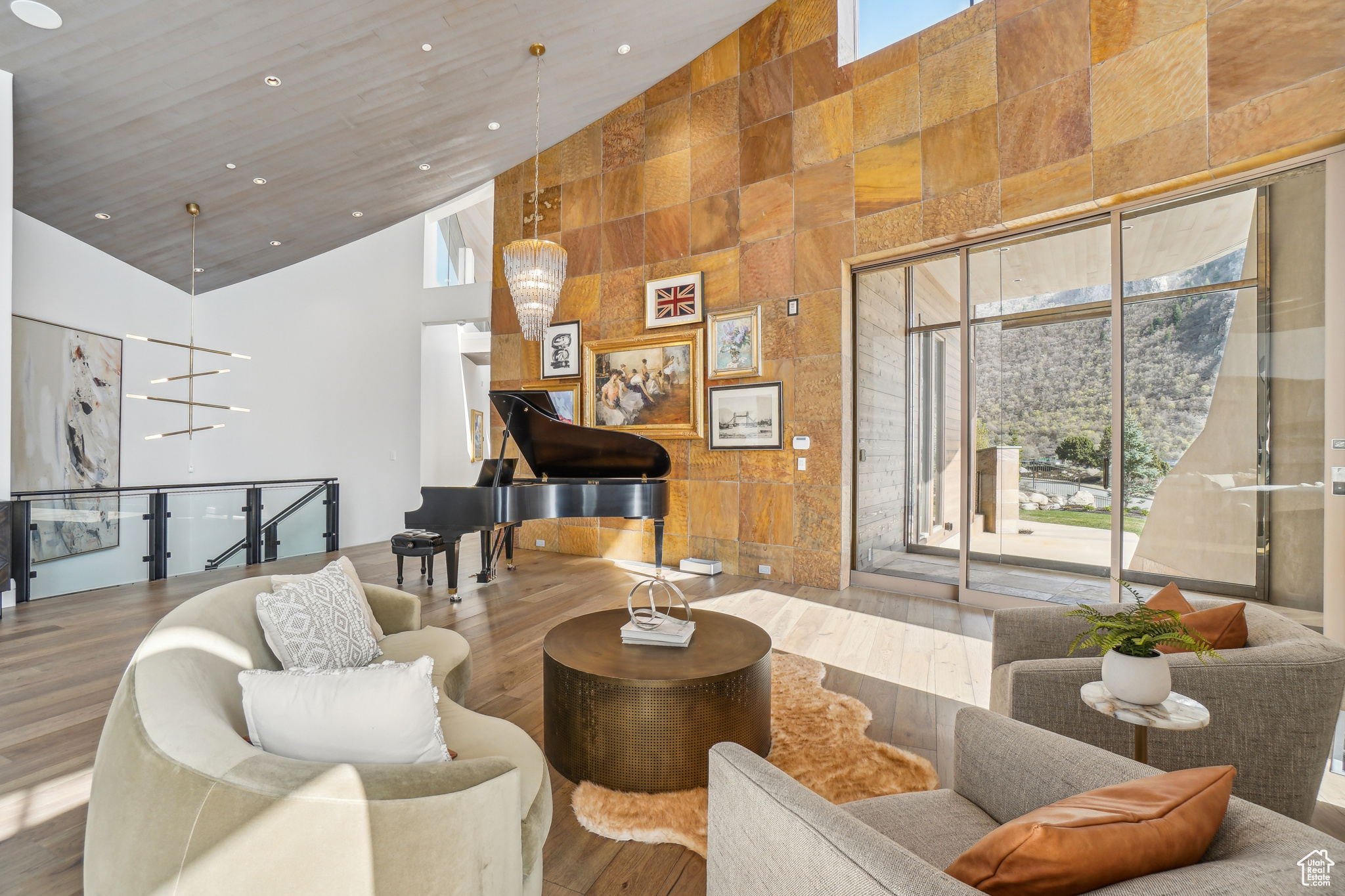 TAVACI - Residential