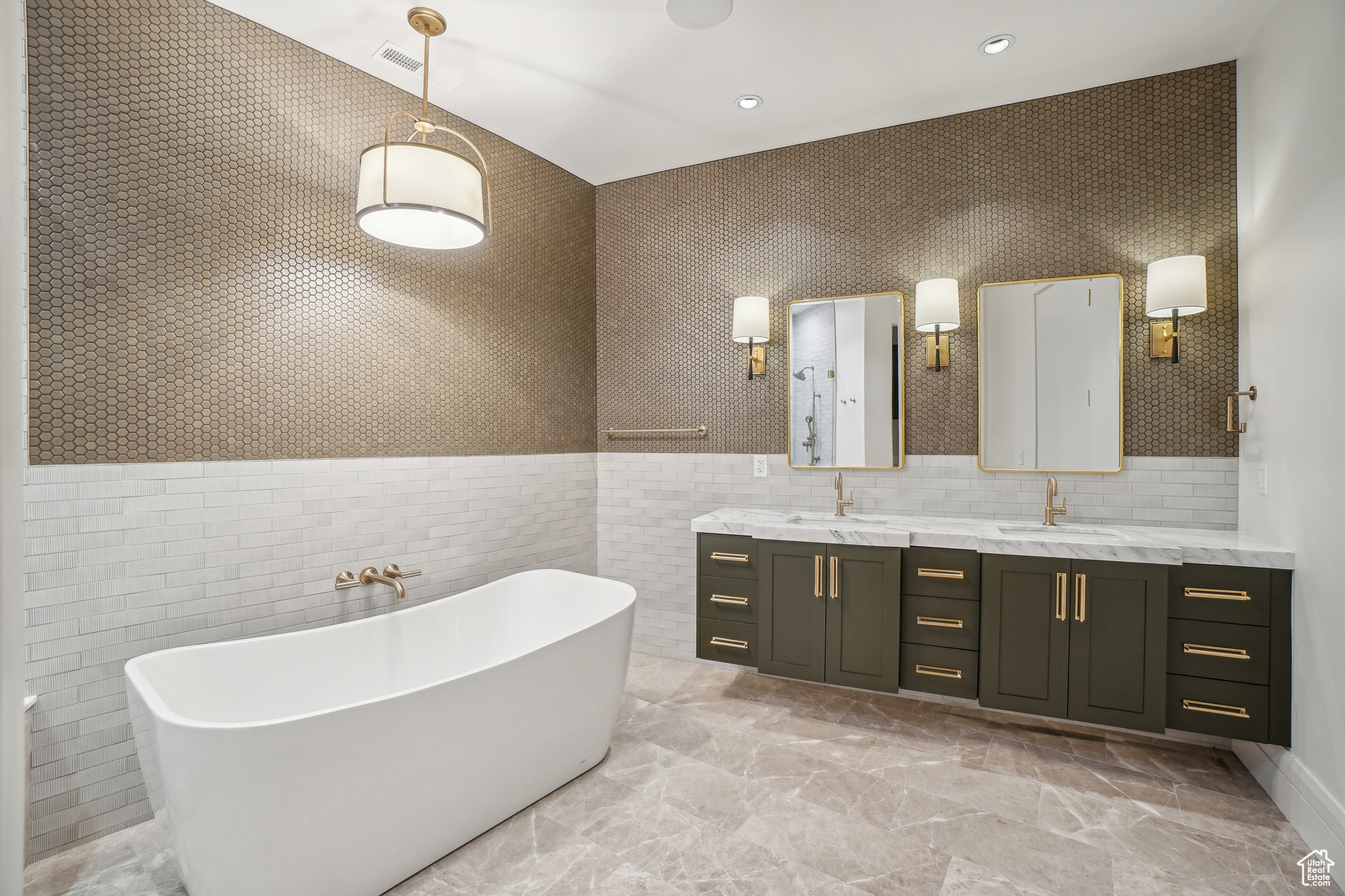 TAVACI - Residential