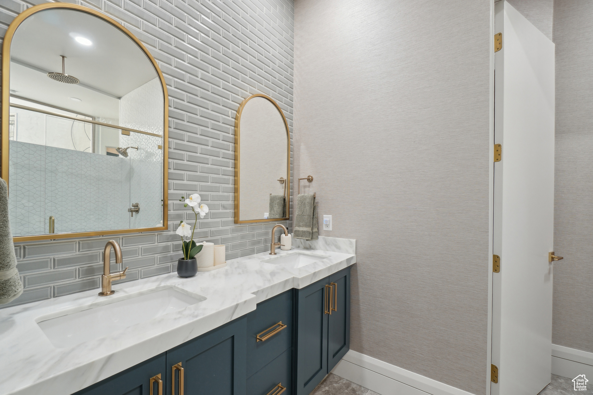 TAVACI - Residential