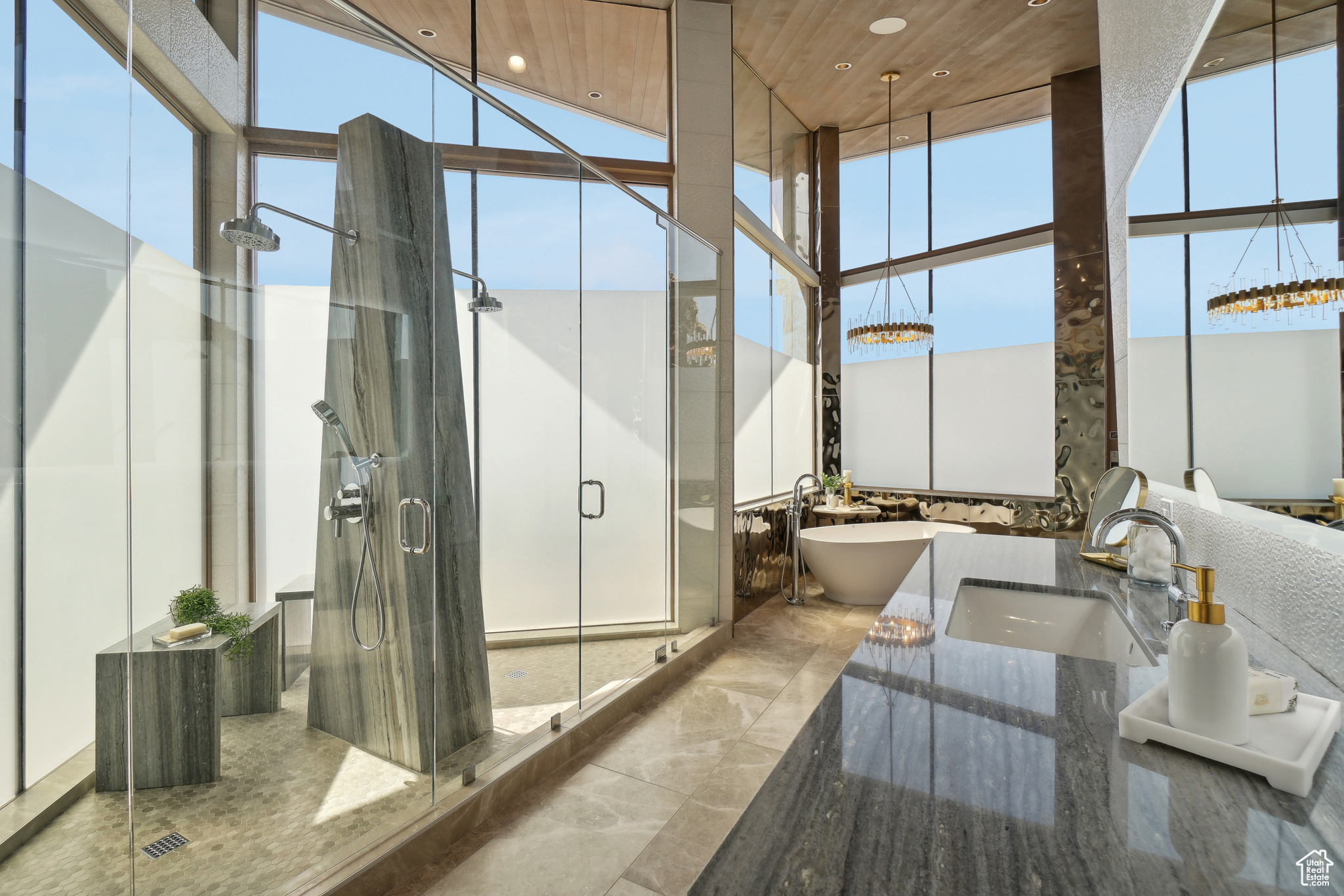 TAVACI - Residential