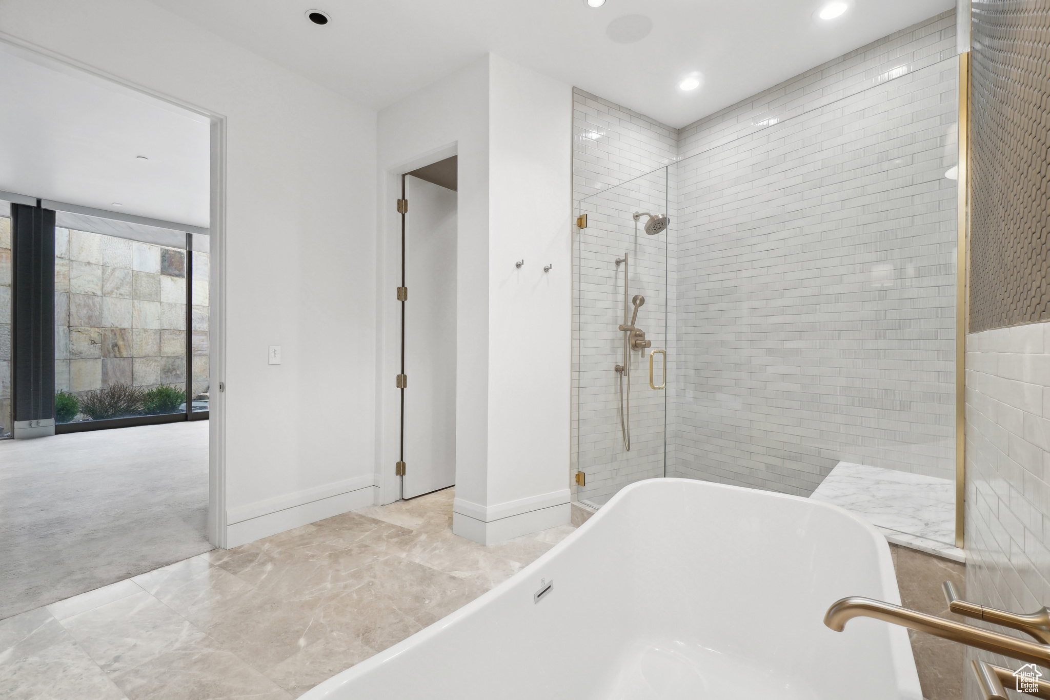 TAVACI - Residential