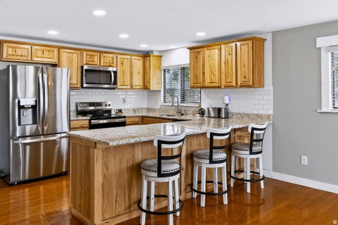 Tiny photo for 422 E 3350 N, North Ogden, UT 84414 (MLS # 2182164)