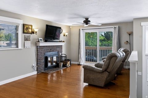 Tiny photo for 422 E 3350 N, North Ogden, UT 84414 (MLS # 2182164)