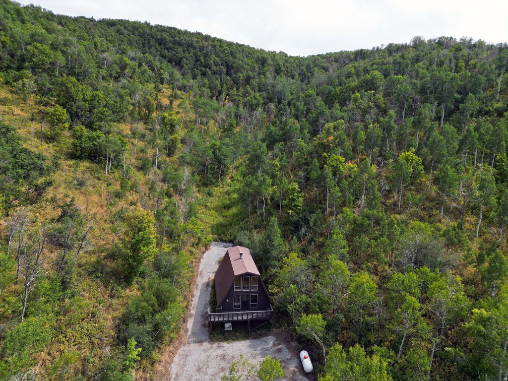 Photo of 1948 MOOSE HOLW, Coalville, UT 84017 (MLS # 2148527)