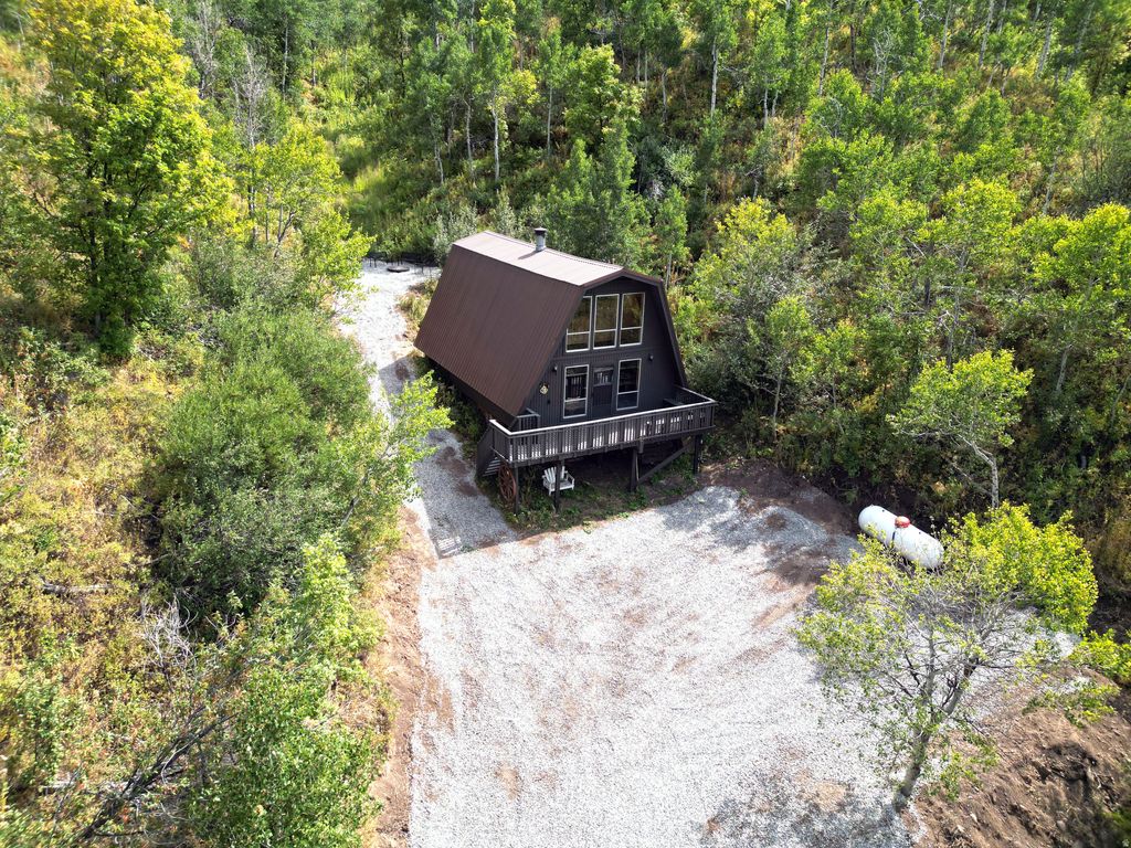 Photo of 1948 MOOSE HOLW, Coalville, UT 84017 (MLS # 2148527)