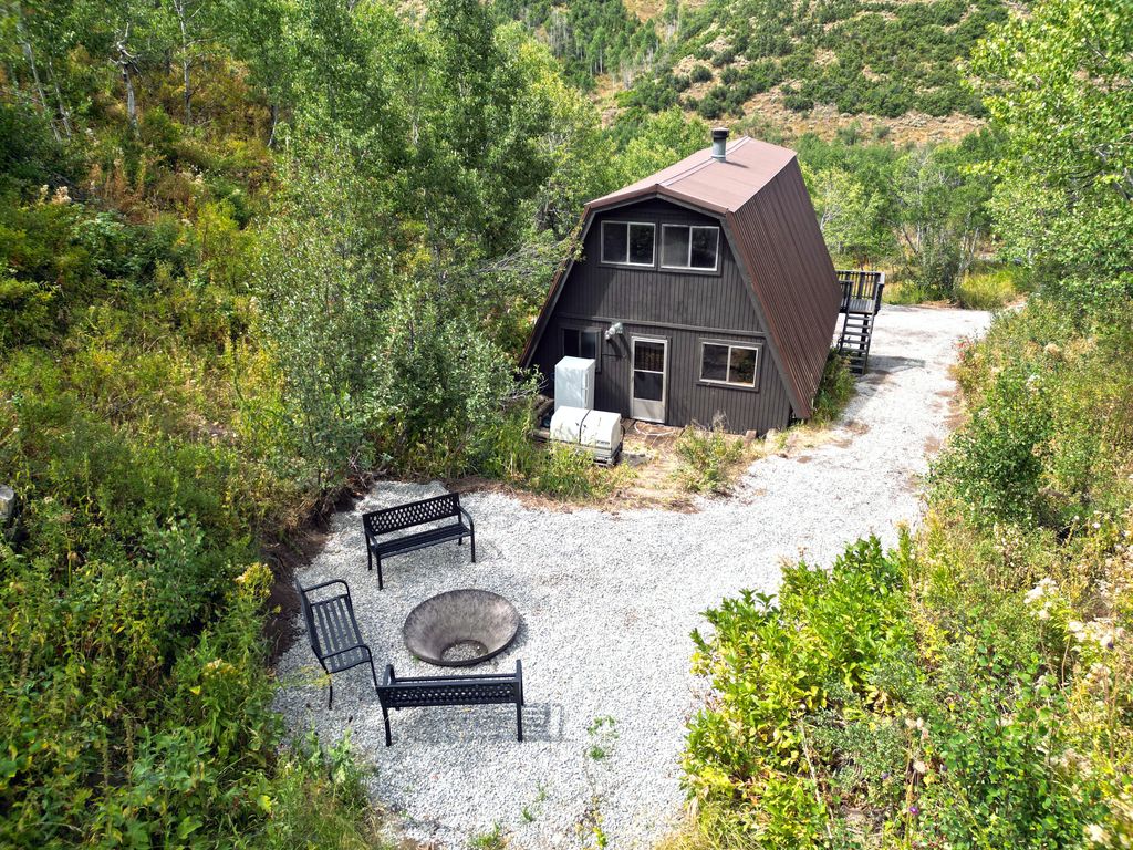 Photo of 1948 MOOSE HOLW, Coalville, UT 84017 (MLS # 2148527)