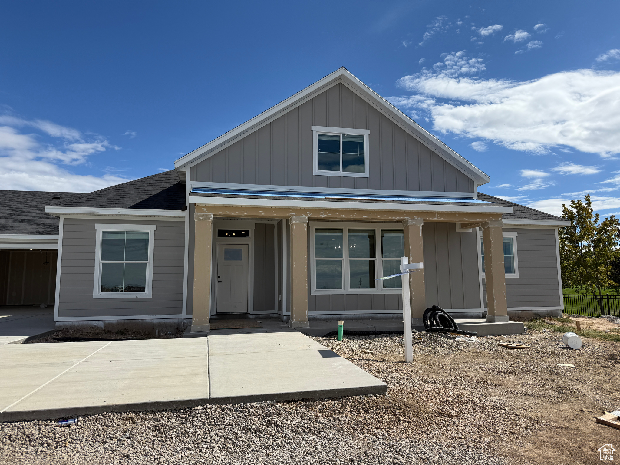 BLUFF VIEW - Residential