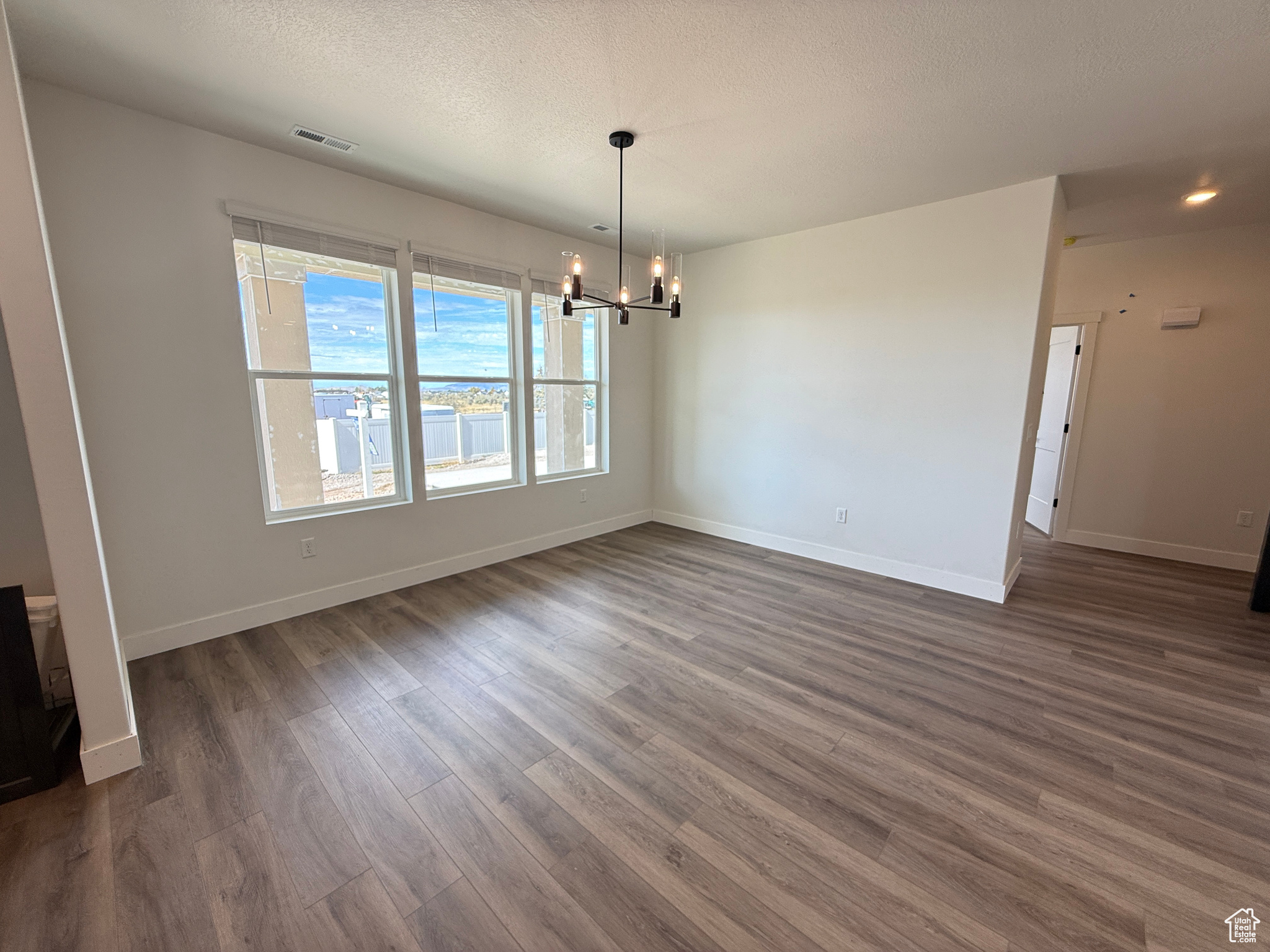 BLUFF VIEW - Residential
