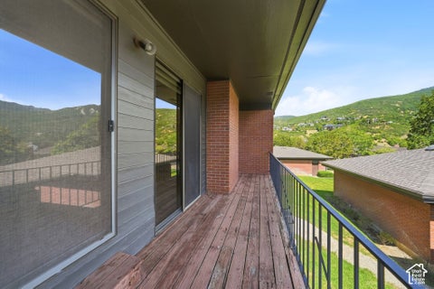 Tiny photo for 2009 RIDGEWOOD WAY, Bountiful, UT 84010 (MLS # 2182995)