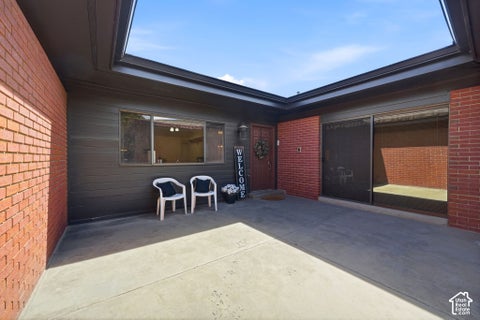 Tiny photo for 2009 RIDGEWOOD WAY, Bountiful, UT 84010 (MLS # 2182995)