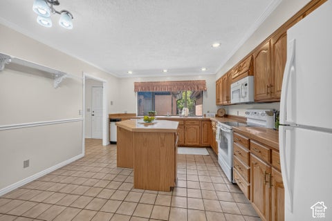 Tiny photo for 2009 RIDGEWOOD WAY, Bountiful, UT 84010 (MLS # 2182995)