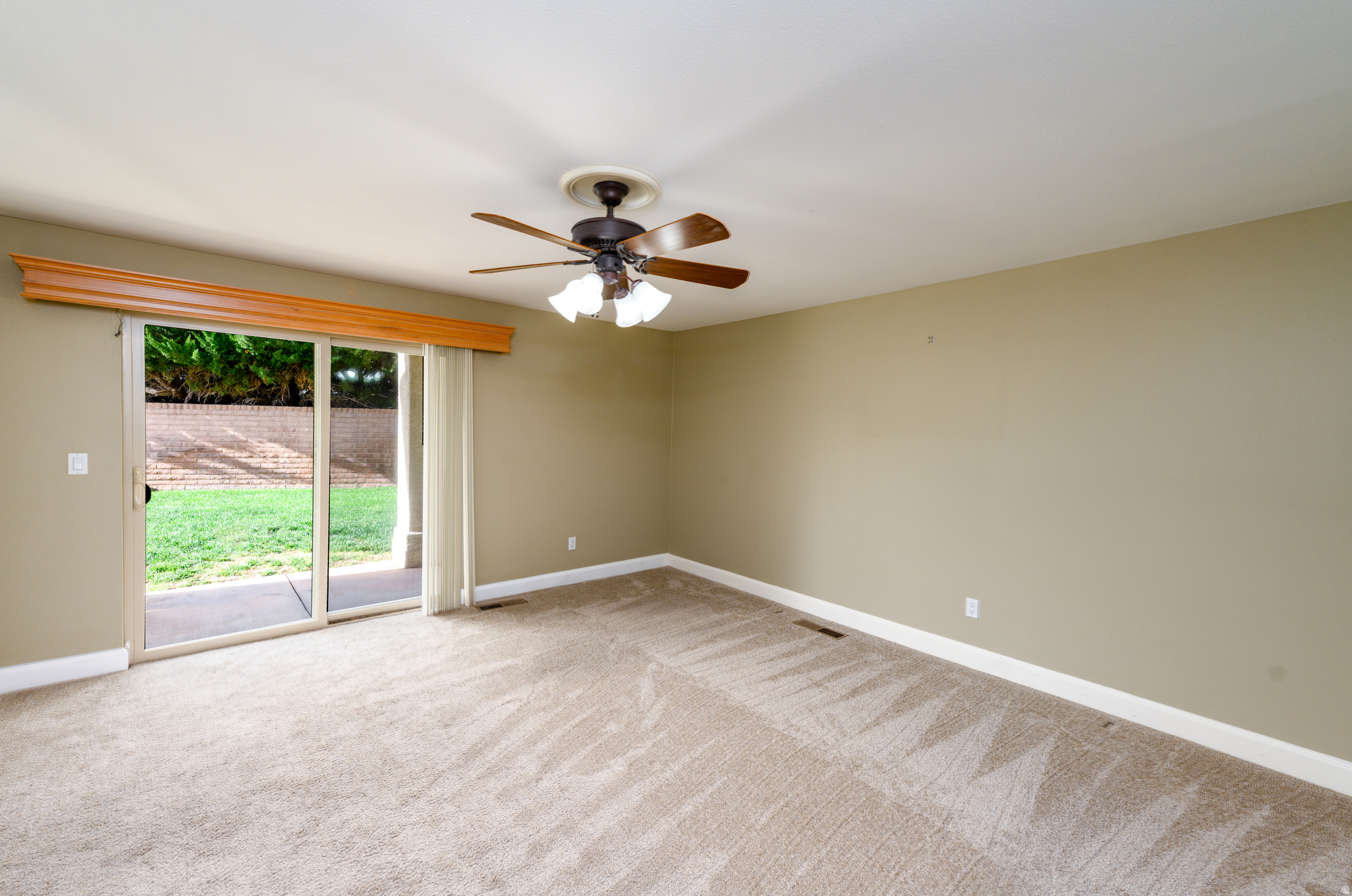 BLOOMINGTON COUNTRY CLUB 10 - Residential