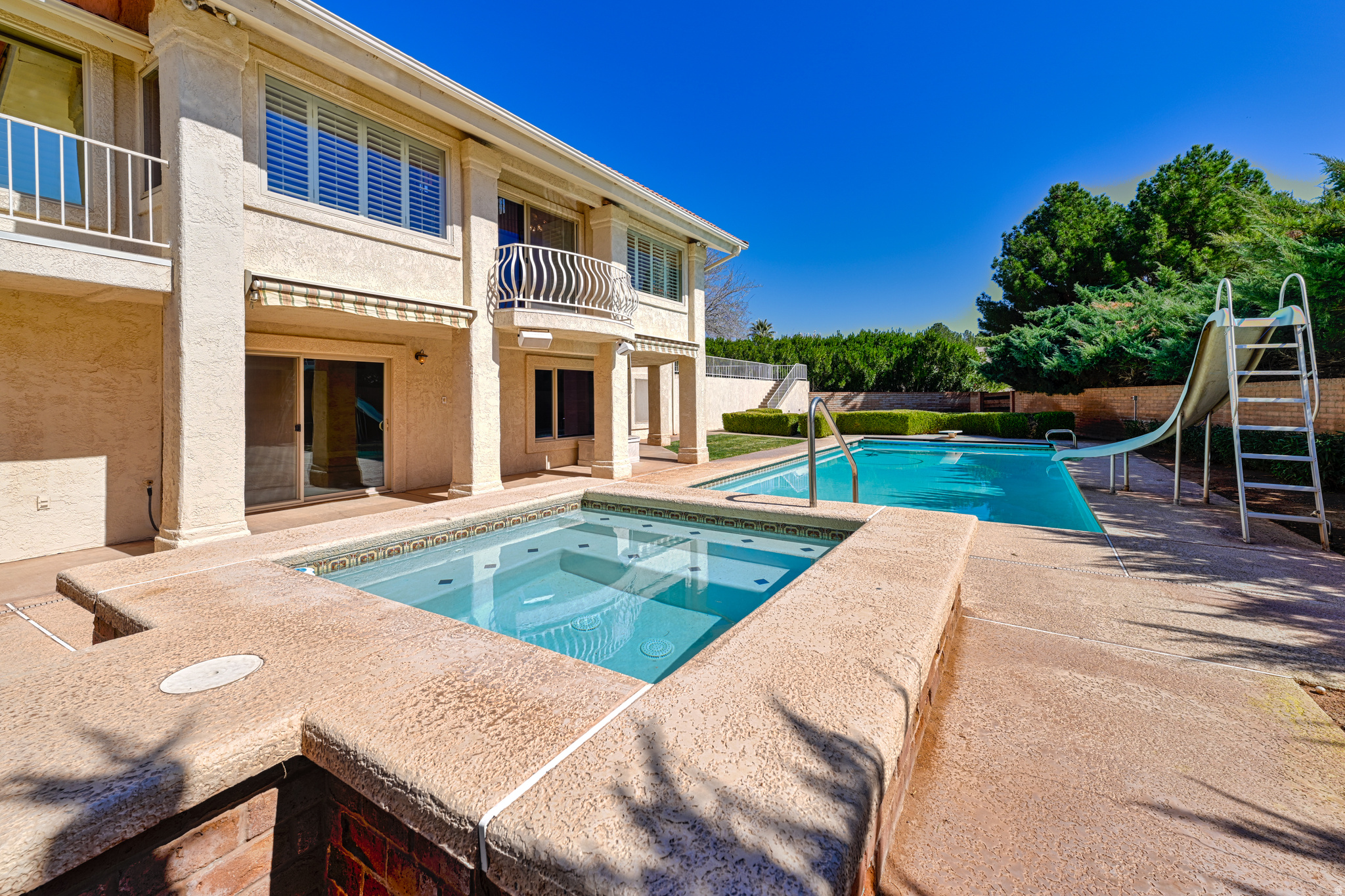 BLOOMINGTON COUNTRY CLUB 10 - Residential