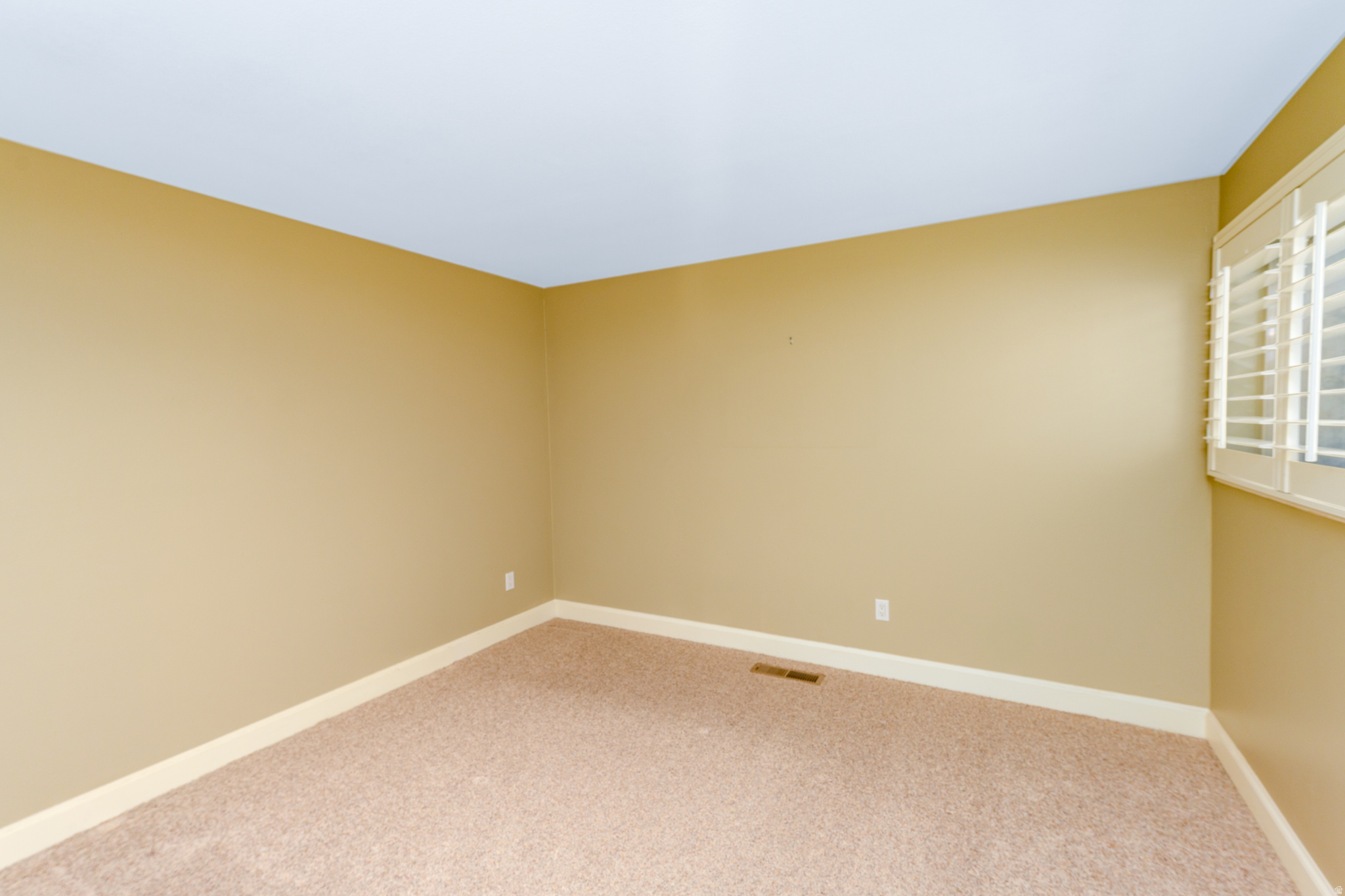 BLOOMINGTON COUNTRY CLUB 10 - Residential