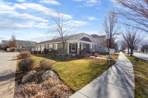 Tiny photo for 11381 S SKYLUX AVE, South Jordan, UT 84009 (MLS # 2141116)