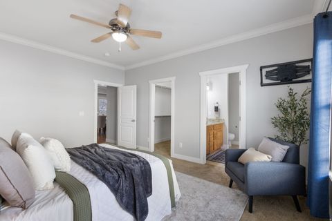 Tiny photo for 11381 S SKYLUX AVE, South Jordan, UT 84009 (MLS # 2141116)