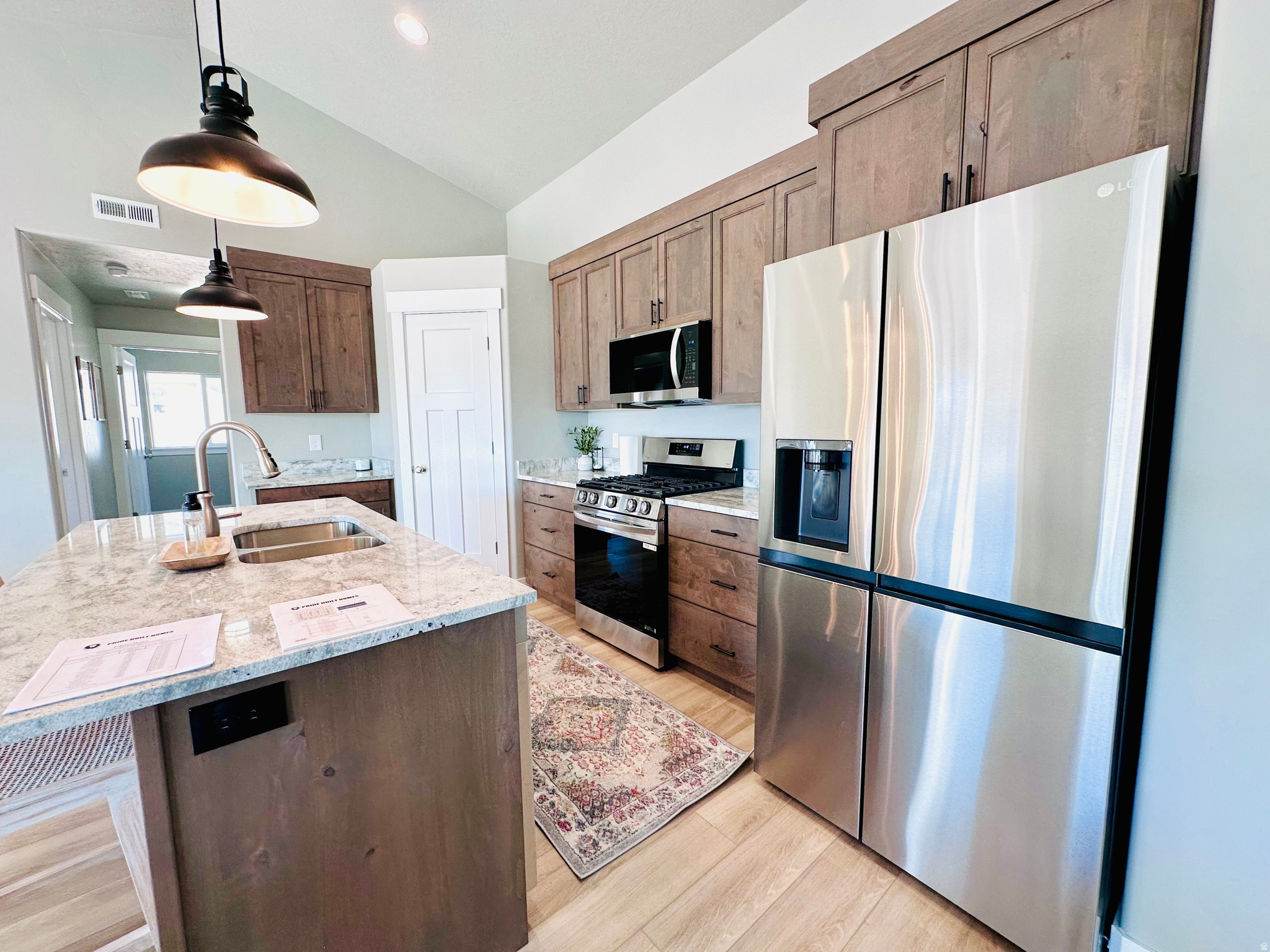 SPRINGFIELD ESTATES PAHSE 2 - Residential