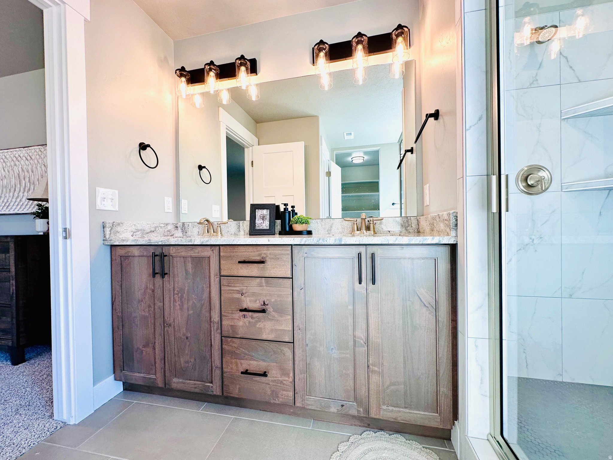 SPRINGFIELD ESTATES PAHSE 2 - Residential