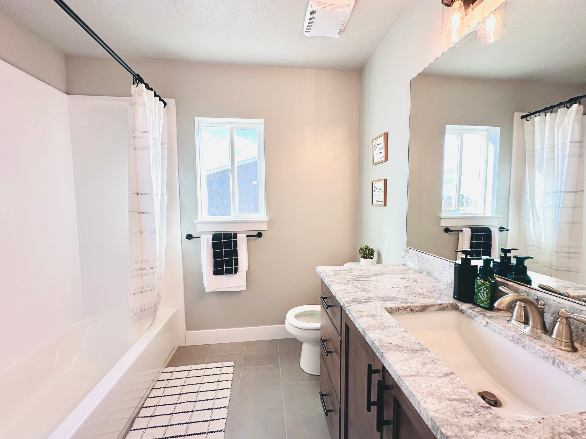 SPRINGFIELD ESTATES PAHSE 2 - Residential