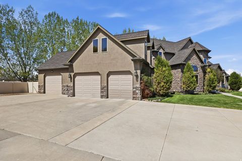 Tiny photo for 486 E 100 N, Tremonton, UT 84337 (MLS # 2152095)