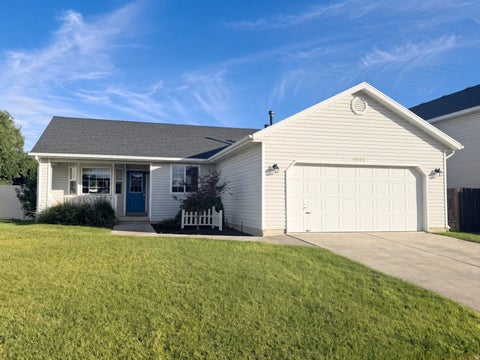 Homes For Sale - 5444 S Midland Dr<br/> Roy, UT 84067
