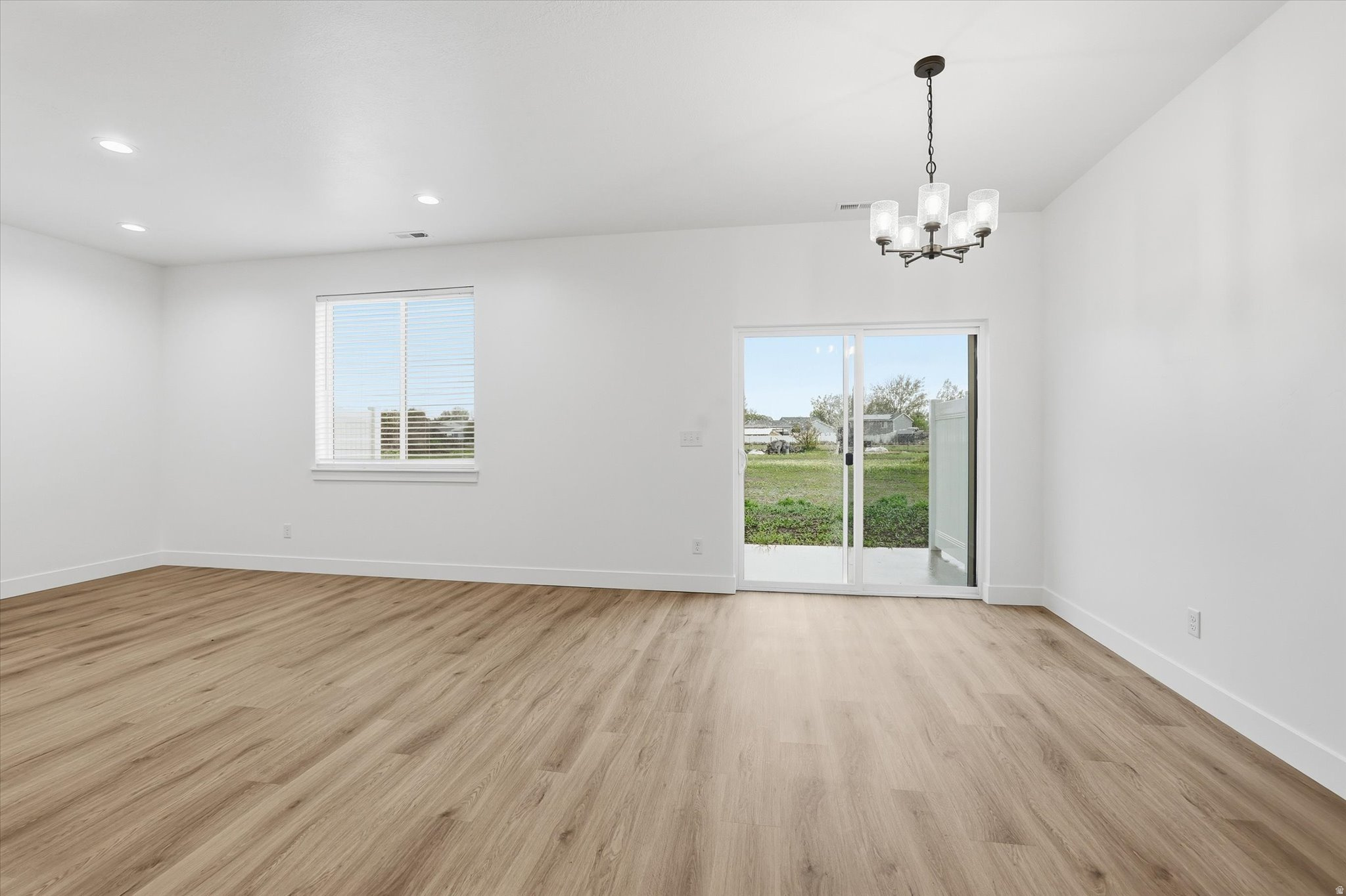 ASPEN RIDGE - Residential